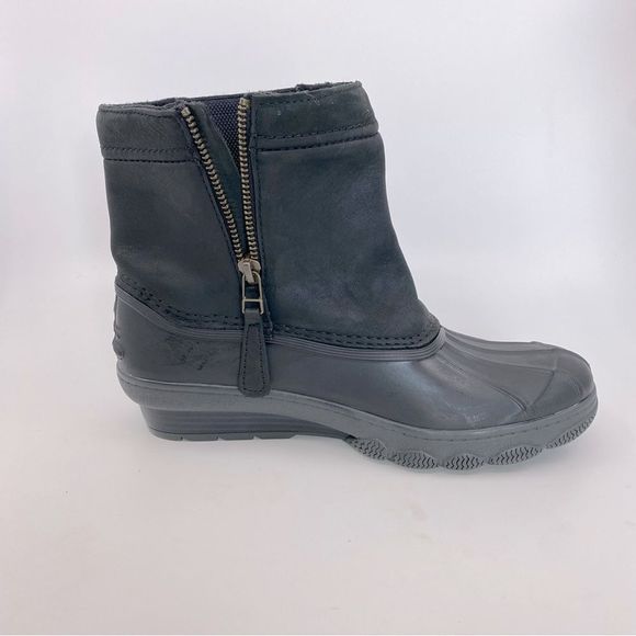 Sperry Saltwater Wedge Black Leather Quarter Duck Boots Color Black SZ 7 - Picture 7 of 12
